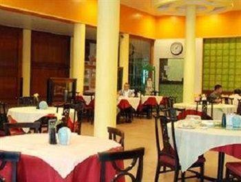 Holiday Hotel Phnom Penh Zewnętrze zdjęcie
